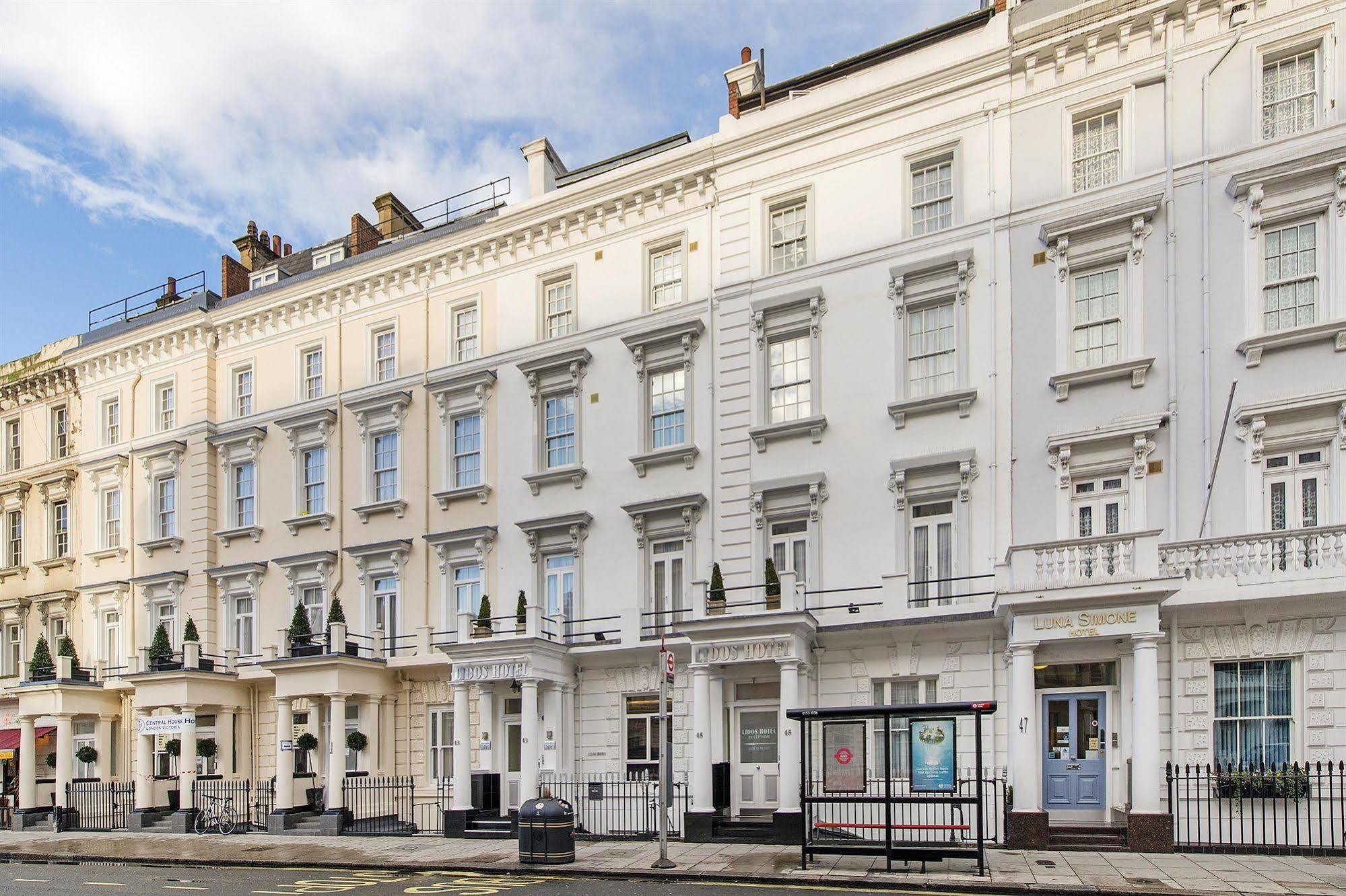 Lidos Hotel London Exterior photo